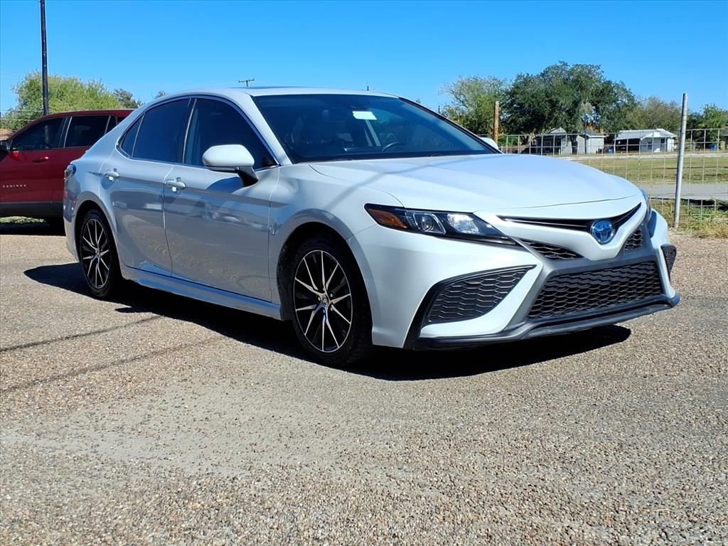 Used 2023 Toyota Camry SE w/ Audio Upgrade Package image 6