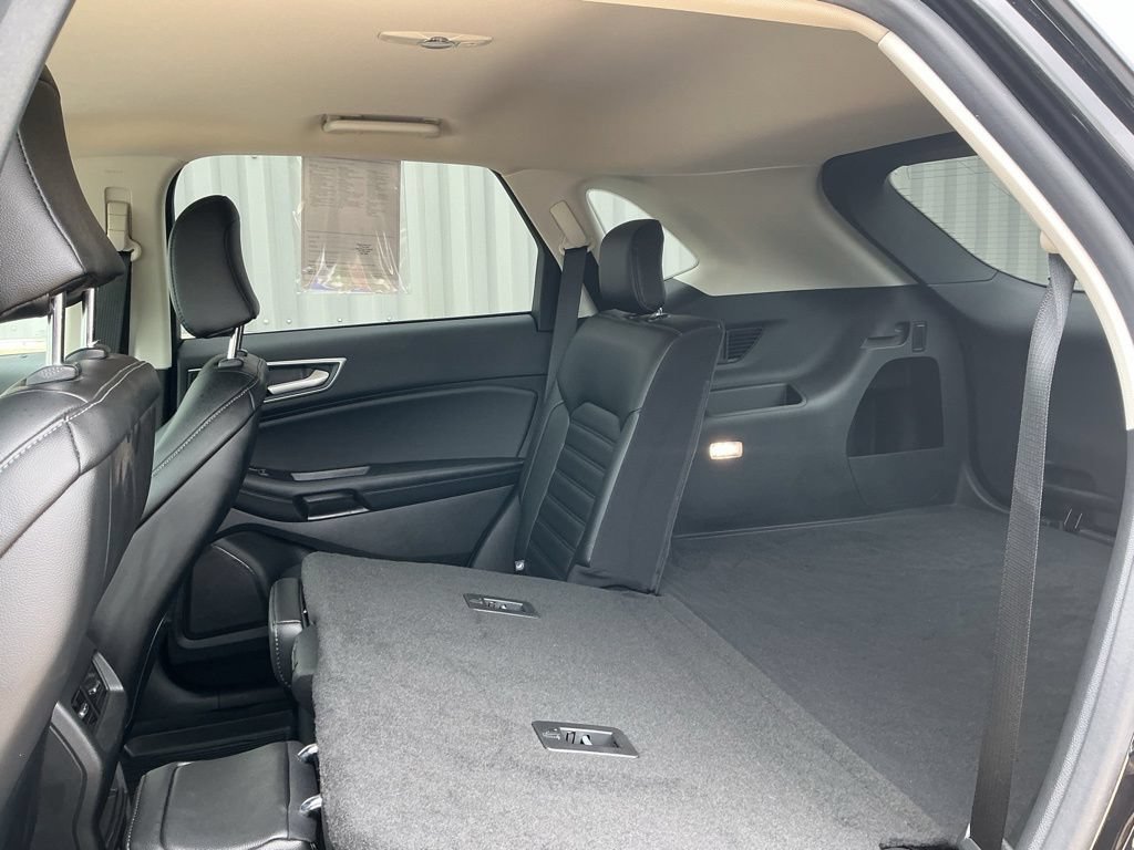 Used 2024 Ford Edge SEL AWD/4WD image 19