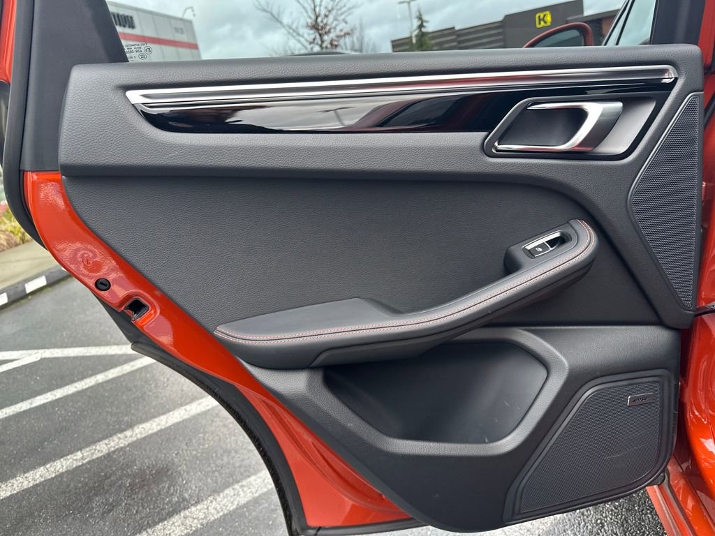 Used 2022 Porsche Macan S image 13