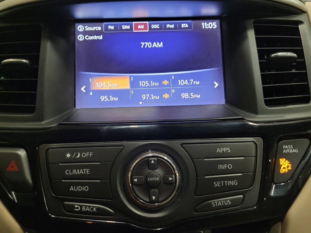 Used 2017 Nissan Pathfinder S AWD/4WD image 25