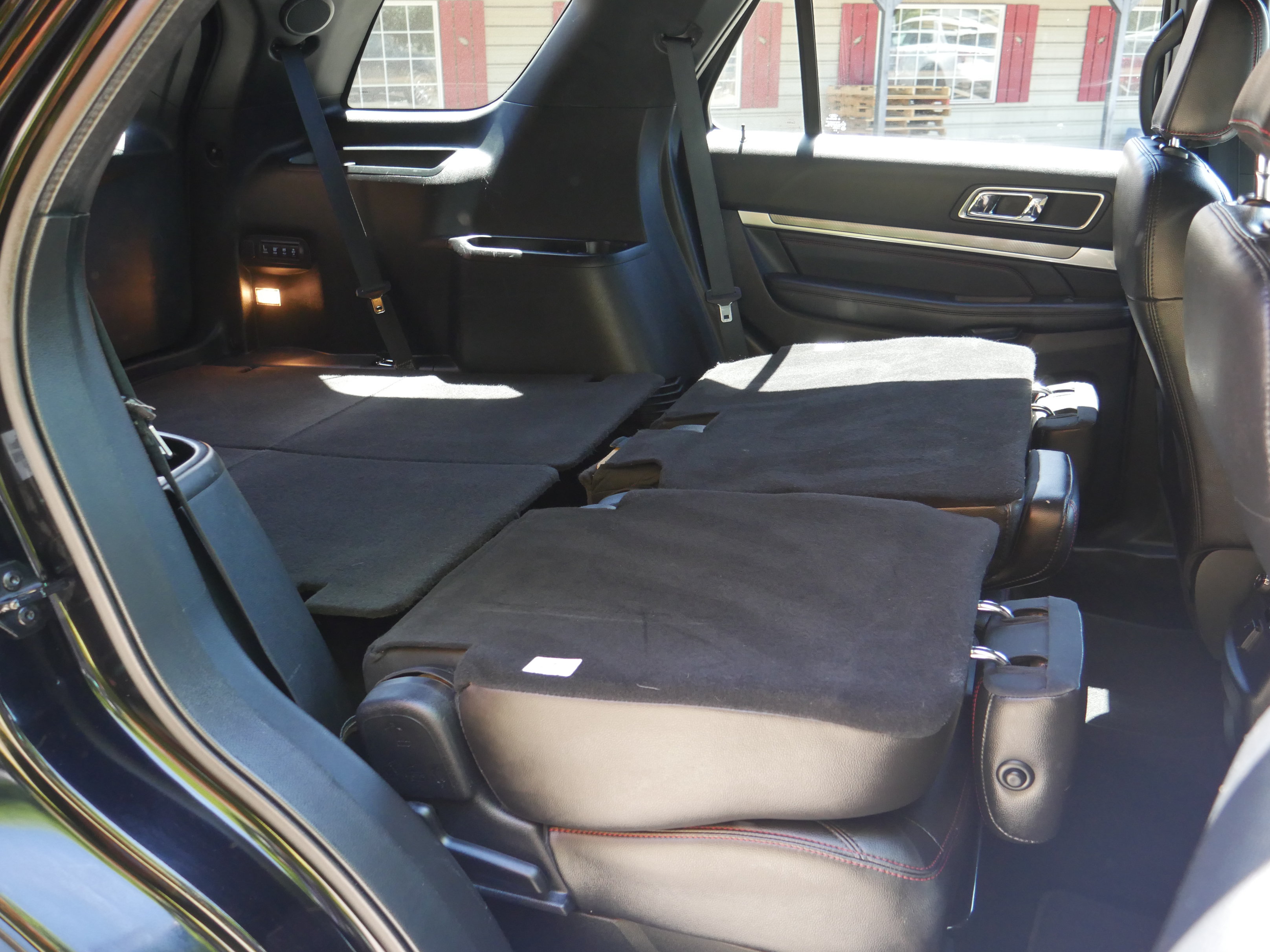 Used 2018 Ford Explorer Sport AWD/4WD image 30