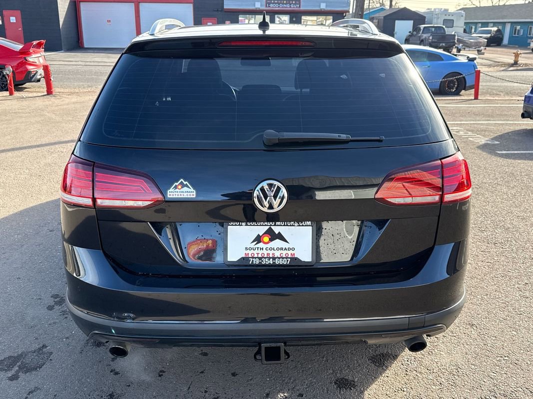Used 2019 Volkswagen Golf Alltrack S image 6