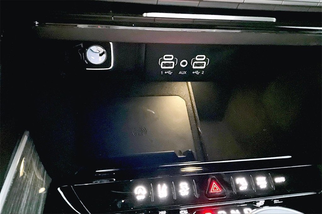 Used 2022 Jeep Wagoneer Series II image 34