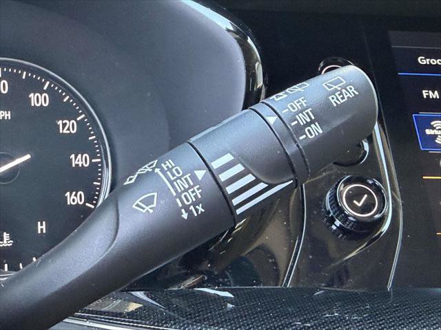 Used 2023 Buick Envision Essence w/ Sport Touring Package AWD/4WD image 27