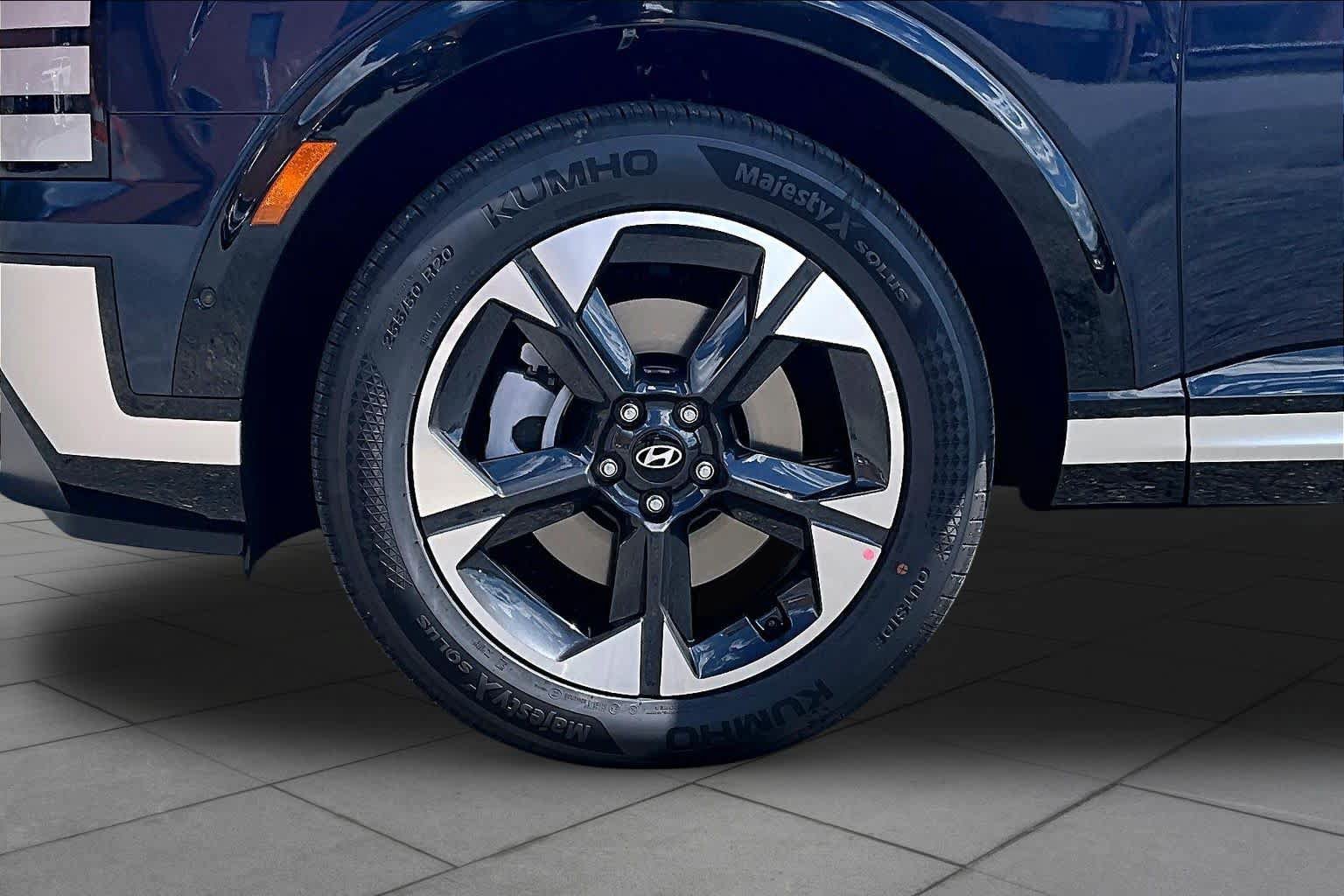 New 2026 Hyundai Palisade Limited AWD/4WD image 9