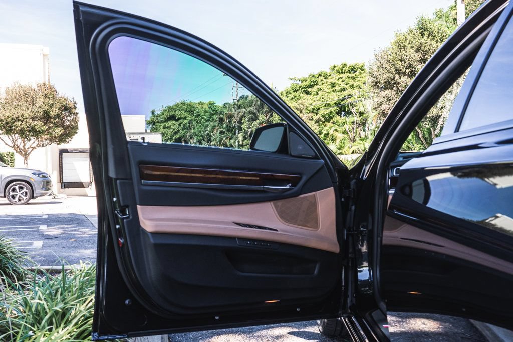 Used 2014 BMW 740i RWD image 30