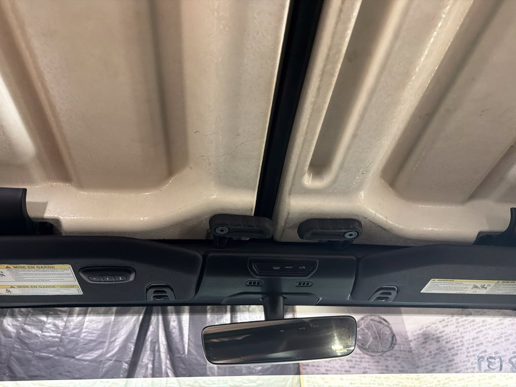 Used 2022 Jeep Gladiator Mojave w/ Trailer Tow Package AWD/4WD image 21