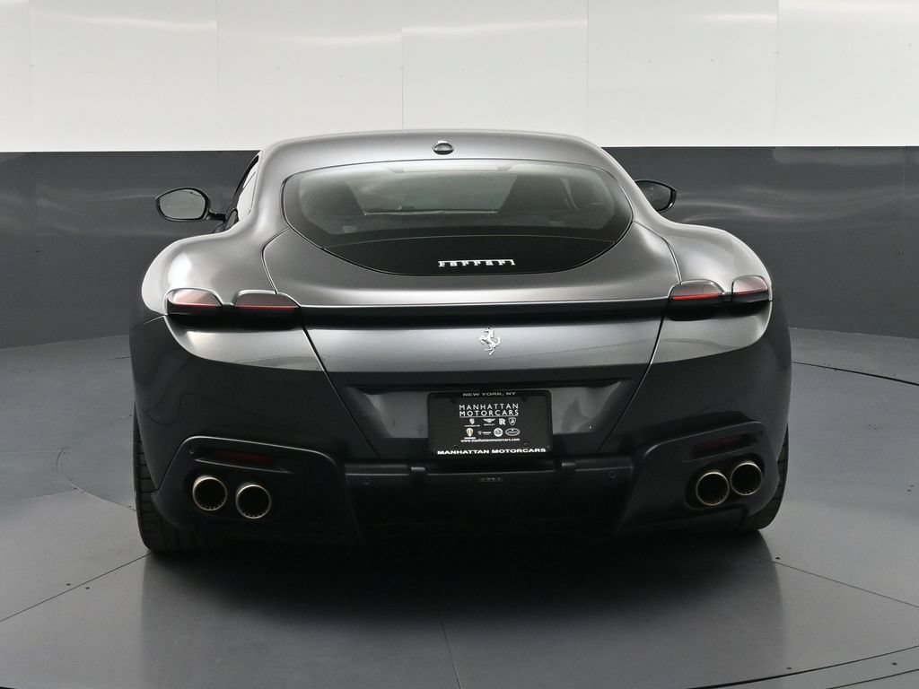 Used 2022 Ferrari Roma RWD image 7