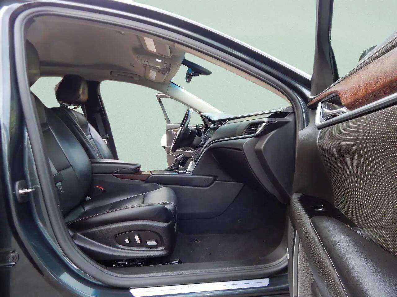 Used 2019 Cadillac XTS Luxury image 40