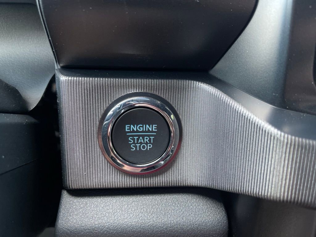 New 2025 Ford F350 Platinum w/ FX4 Off-Road Package image 22