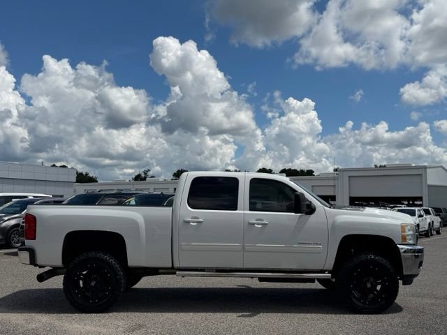 Used 2014 Chevrolet Silverado 2500 LTZ w/ LTZ Plus Package AWD/4WD image 6