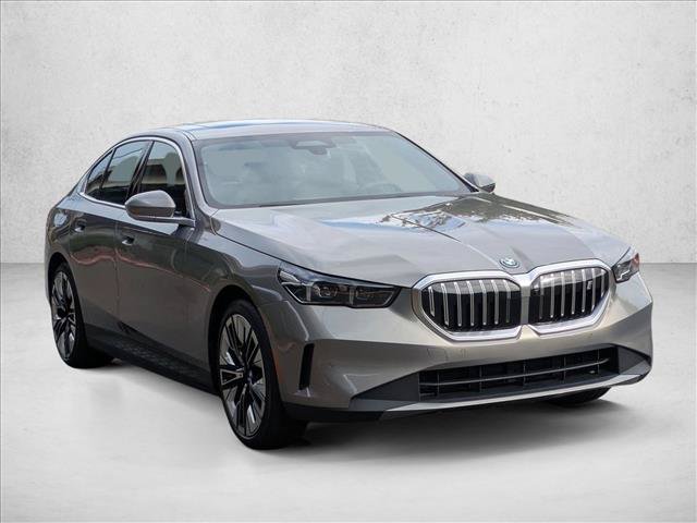 Used 2026 BMW i5 eDrive40 AWD/4WD image 6