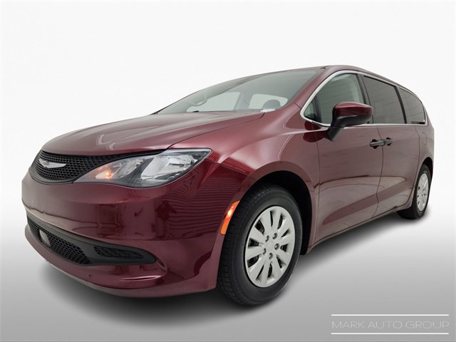 Used 2021 Chrysler Voyager L