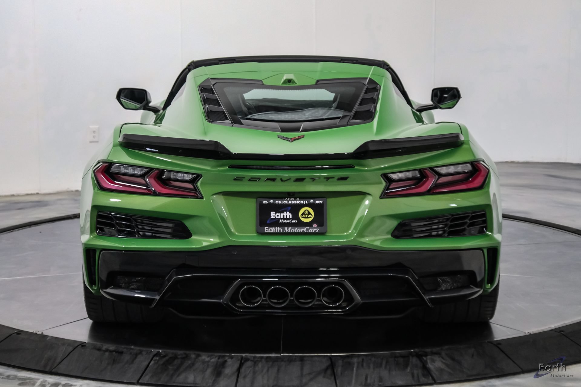 Used 2026 Chevrolet Corvette Z06 RWD image 17
