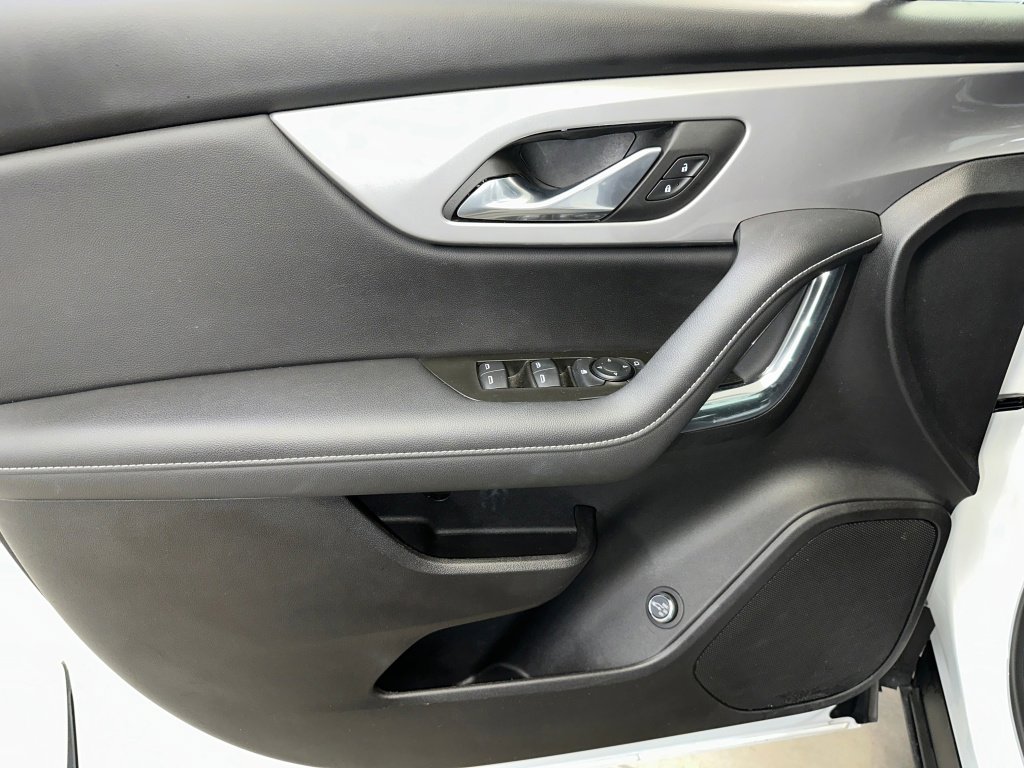 Certified 2024 Chevrolet Blazer LT w/ Convenience Package image 4