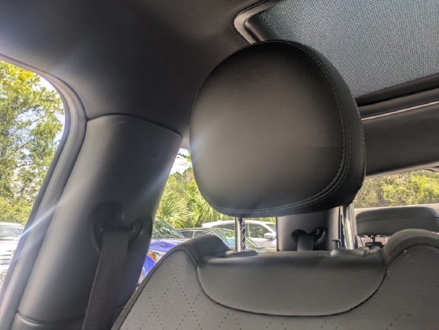 Used 2022 MINI Cooper S w/ Driver Assistance Package FWD image 35