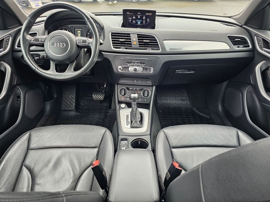 Used 2018 Audi Q3 2.0T Premium AWD/4WD image 9