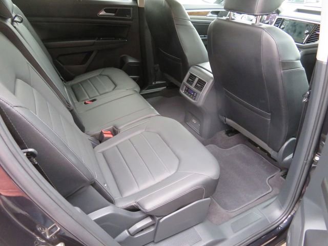 Used 2018 Volkswagen Atlas SEL Premium AWD/4WD image 16
