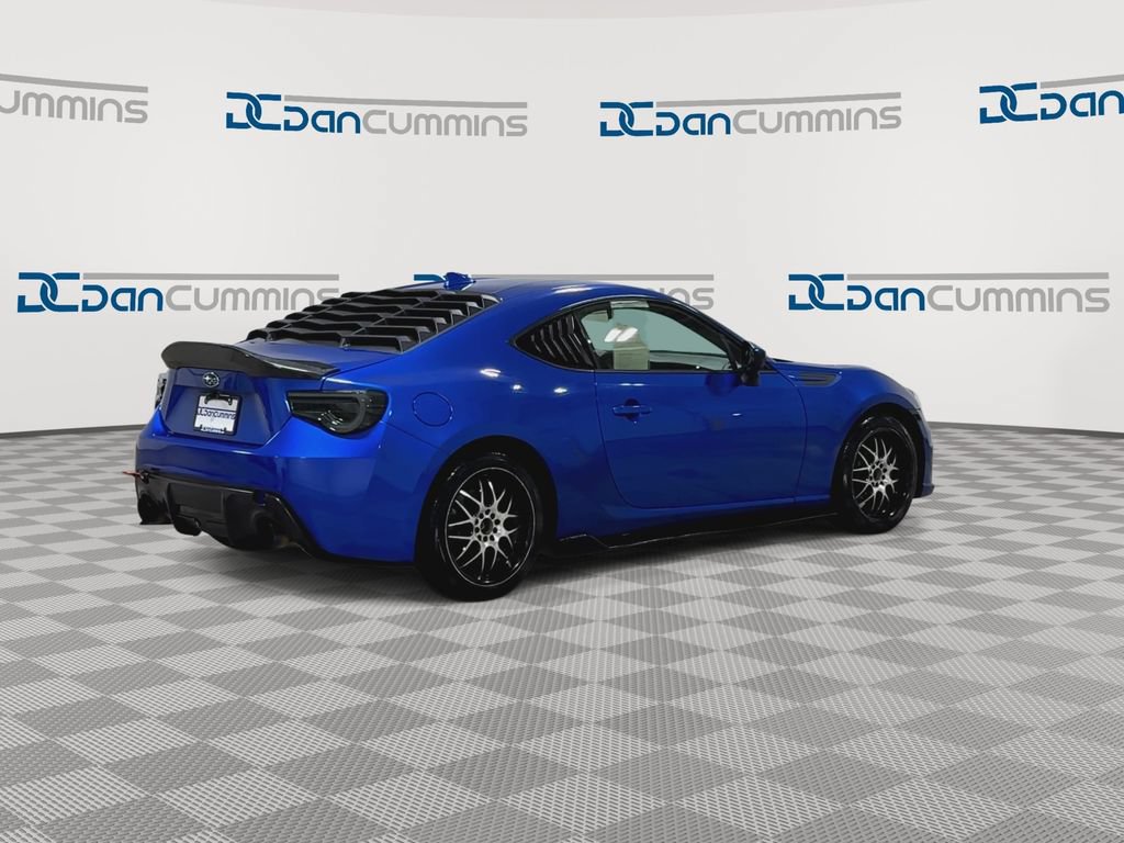 Used 2015 Subaru BRZ Limited w/ Popular Package #1A RWD image 8