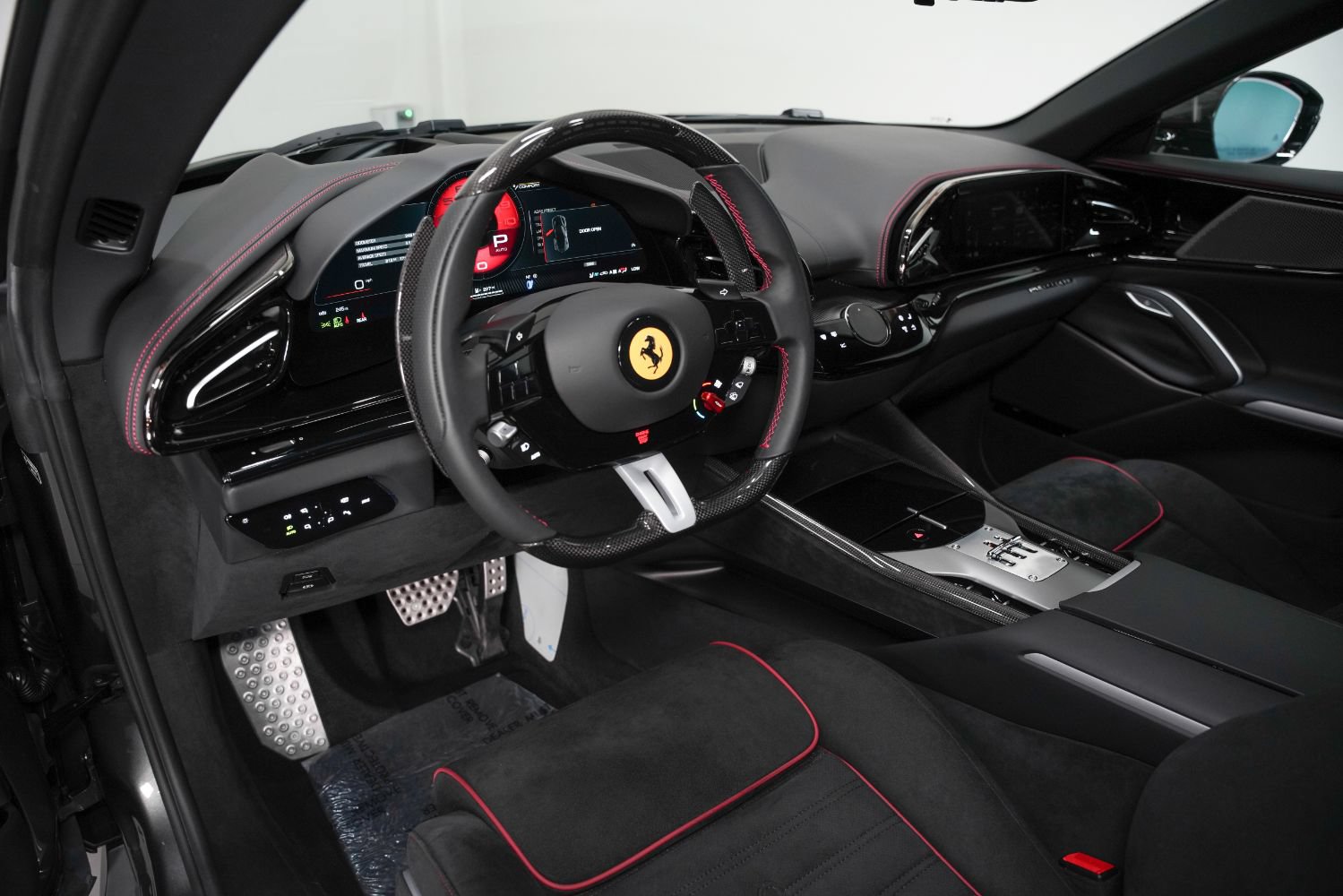 Used 2026 Ferrari Purosangue AWD/4WD image 51