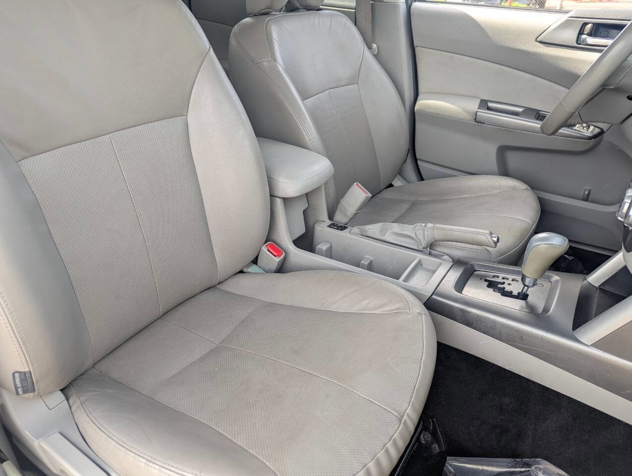 Used 2012 Subaru Forester 2.5X Limited image 10