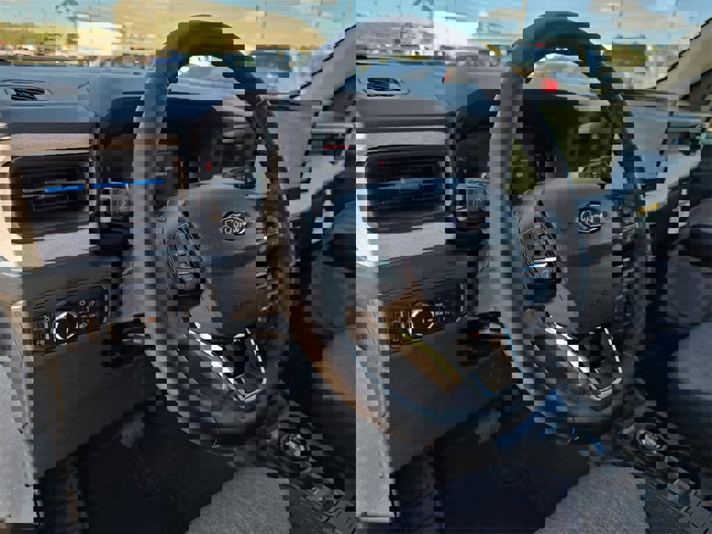 New 2025 Ford Maverick XLT w/ XLT Luxury Package image 14