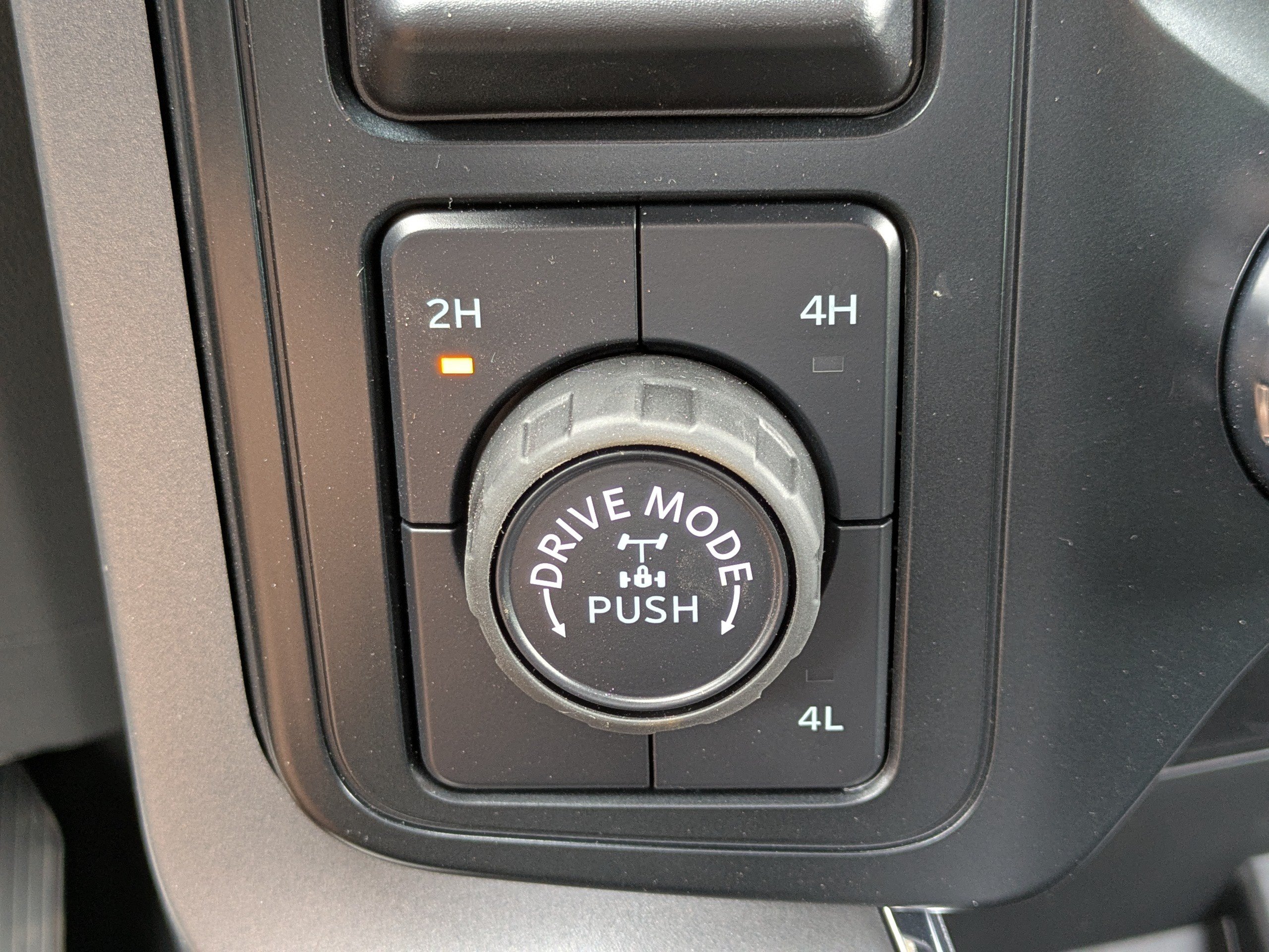 Used 2025 Ford F150 XLT w/ Equipment Group 302A MID AWD/4WD image 27