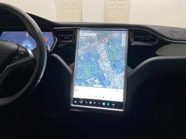 Used 2016 Tesla Model S 70D AWD/4WD image 15
