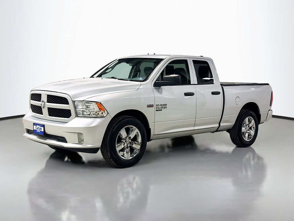 Used 2019 RAM 1500 Express AWD/4WD image 3