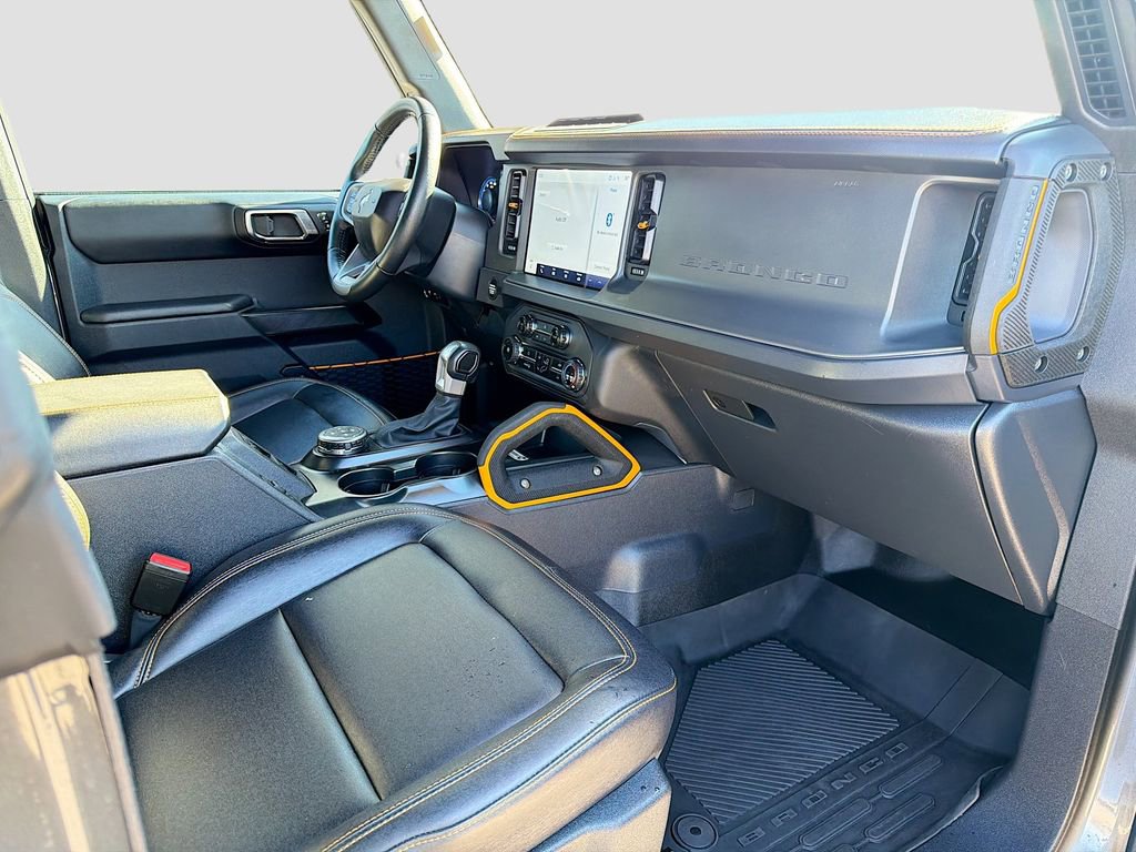 Used 2024 Ford Bronco Badlands image 14