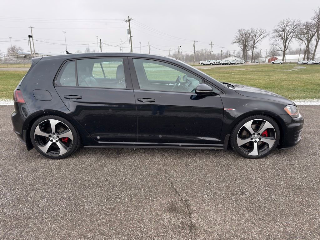 Used 2016 Volkswagen GTI SE FWD image 7