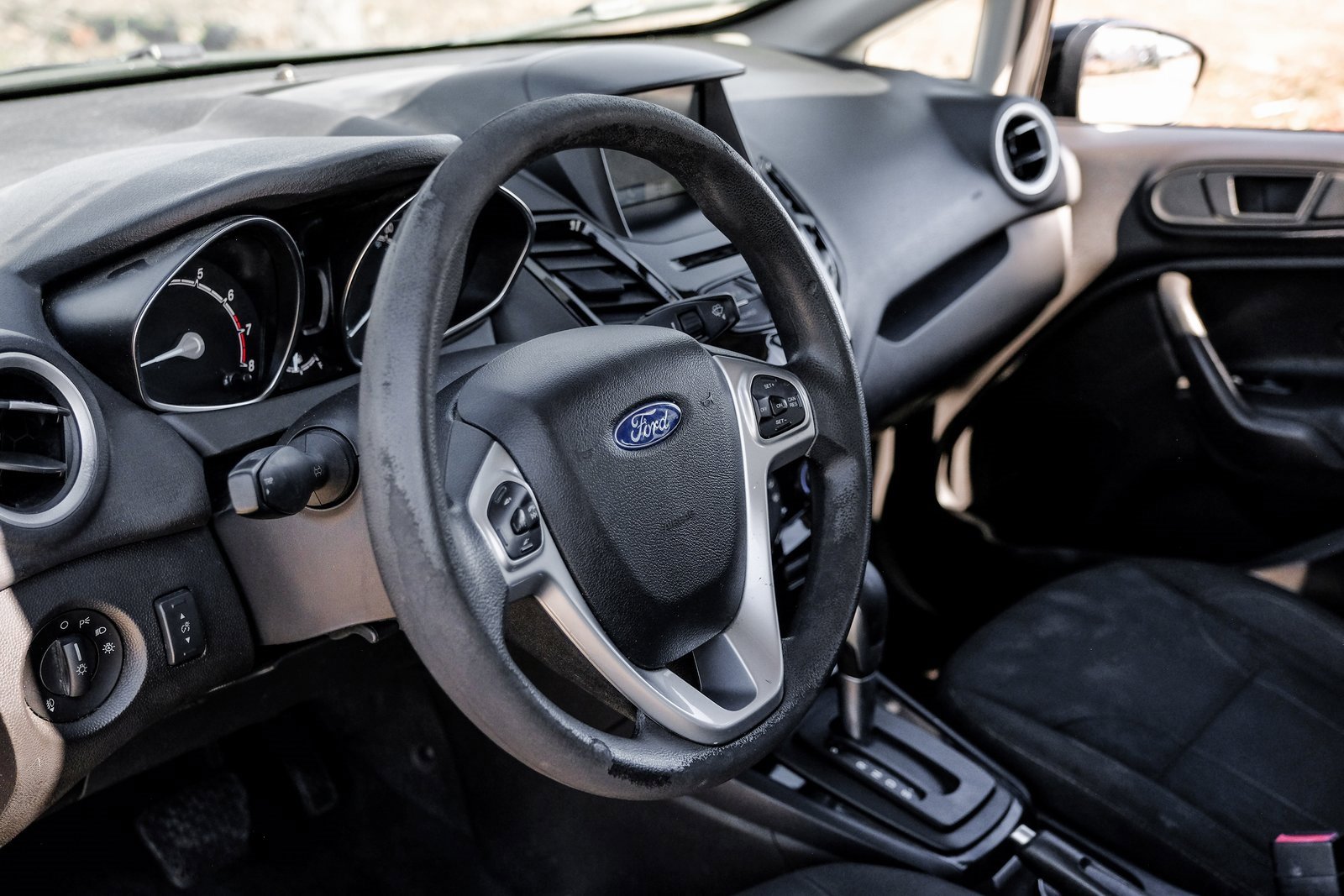 Used 2019 Ford Fiesta SE w/ Equipment Group 201A image 17