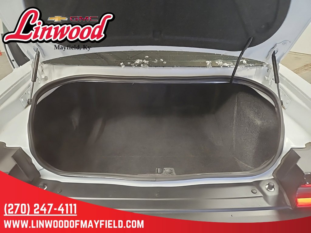 Used 2023 Dodge Challenger R/T w/ Plus Package image 11