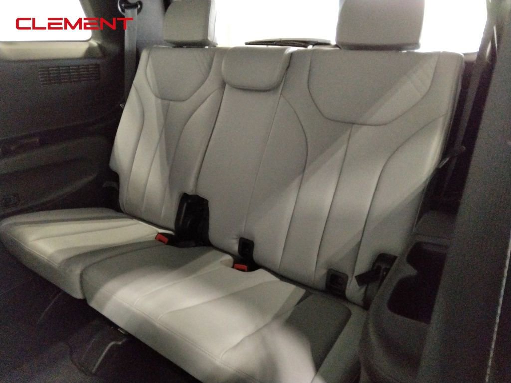 Used 2023 Hyundai Palisade SEL image 29