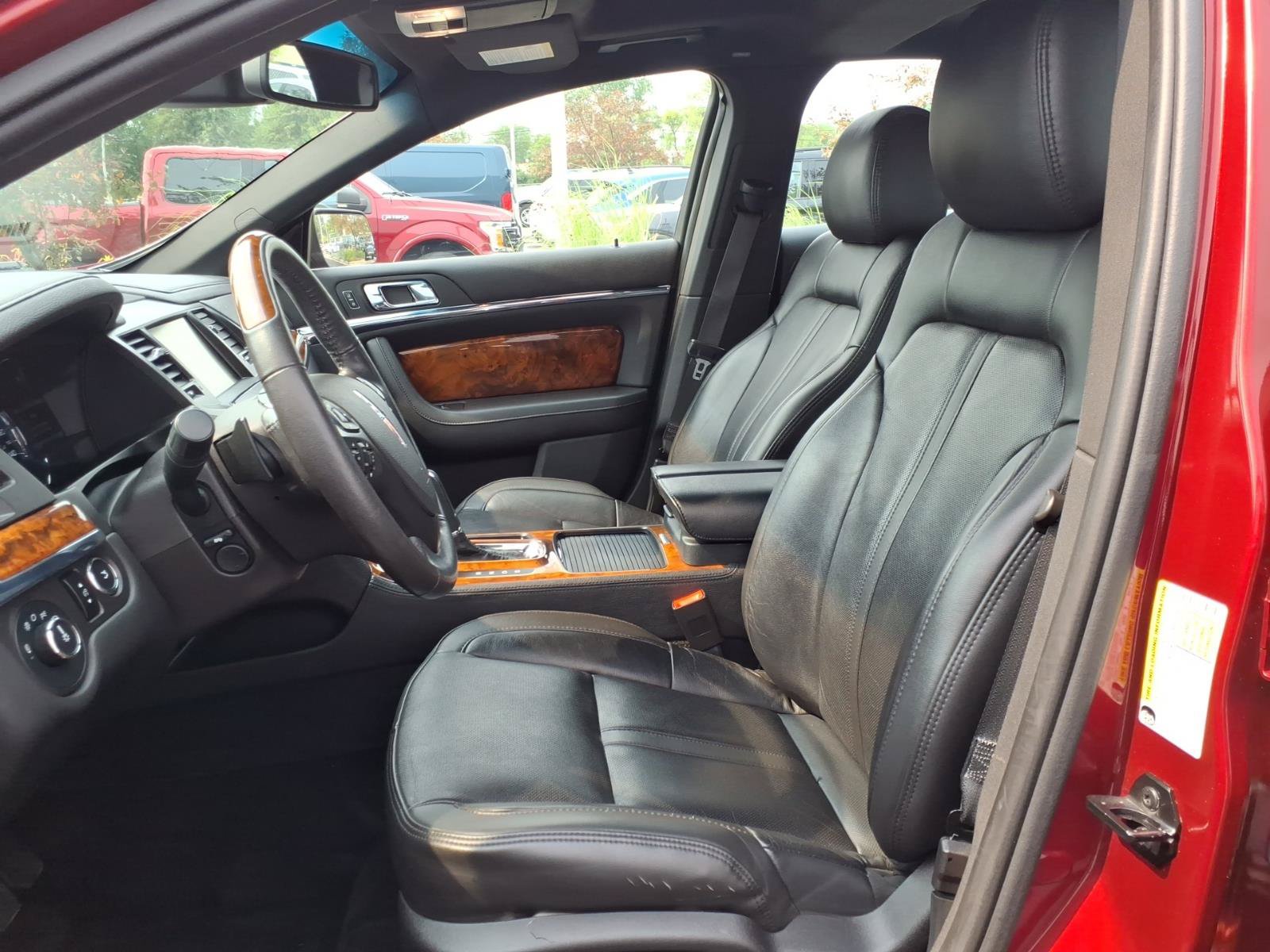 Used 2014 Lincoln MKS AWD w/ Equipment Group 101A image 15