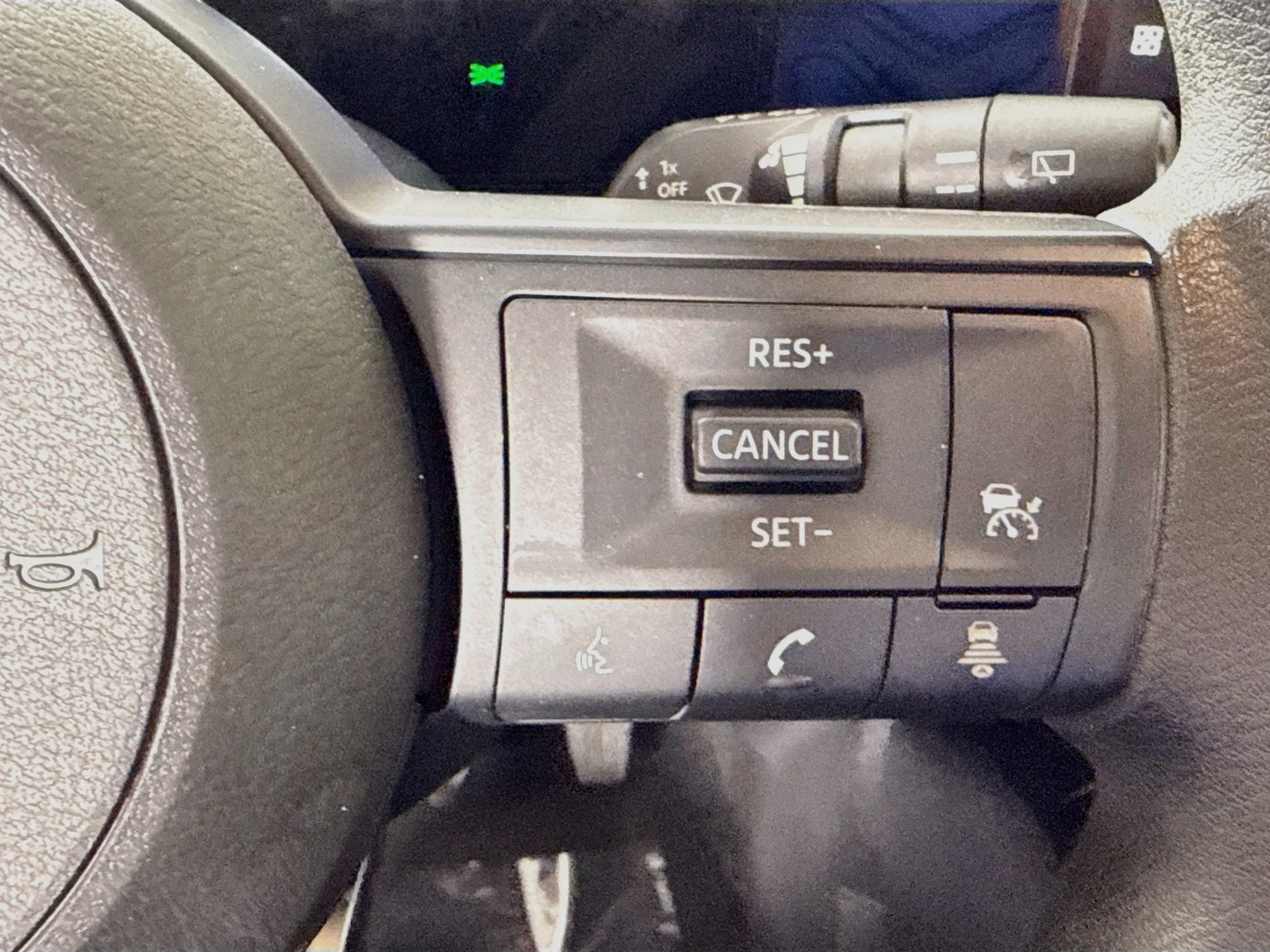 Used 2026 Nissan Kicks SV FWD image 15