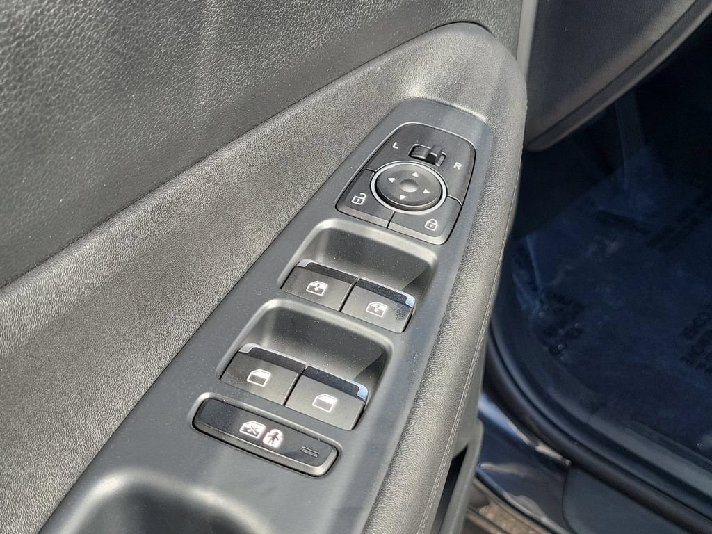 Used 2023 Hyundai Santa Fe SEL AWD/4WD image 30