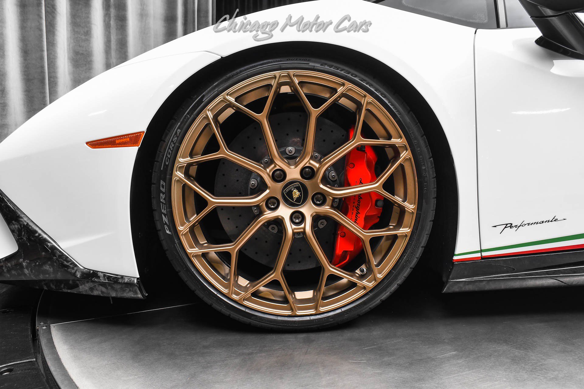 Used 2018 Lamborghini Huracan Performante image 46