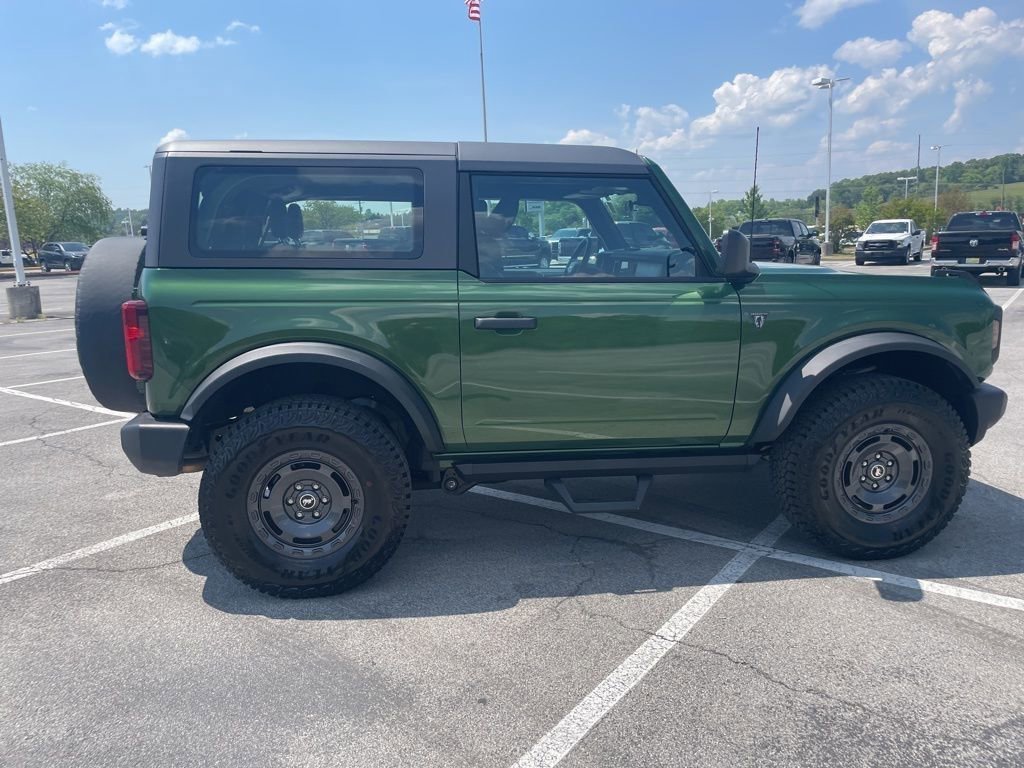 Used 2025 Ford Bronco 2-Door w/ Sasquatch Package AWD/4WD image 6