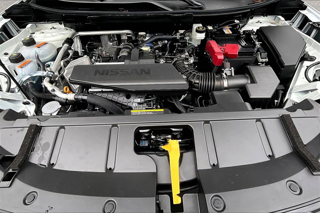 New 2026 Nissan Rogue Platinum image 11