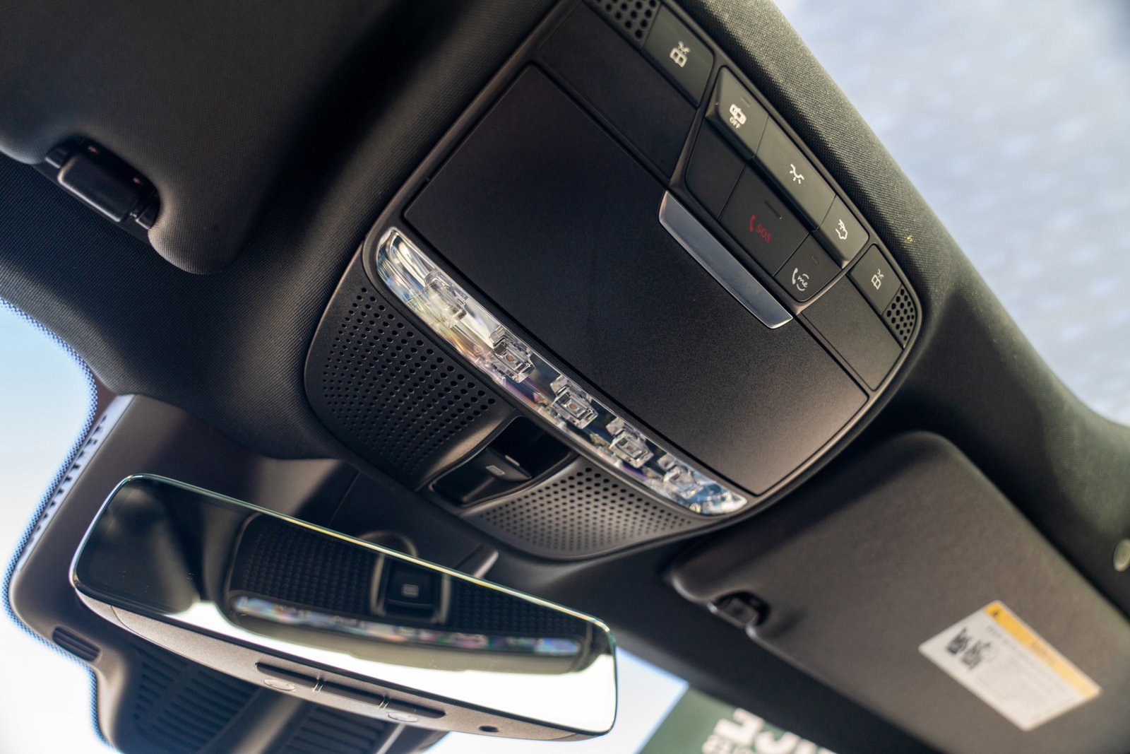 Used 2021 Mercedes-Benz E 450 4MATIC Sedan image 20