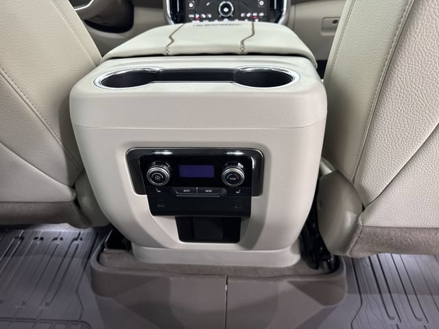 New 2026 GMC Yukon XL Denali w/ Sun & Power Step Package RWD image 22