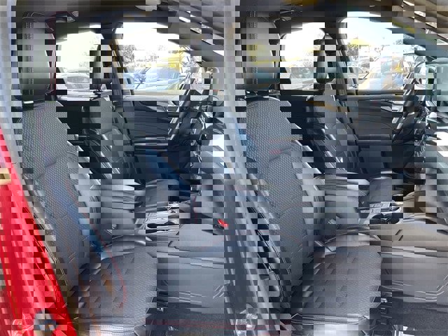 Used 2024 Ford Escape ST-Line image 26