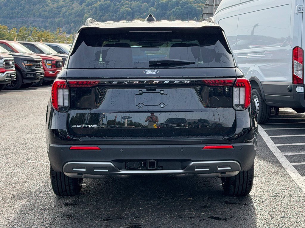 New 2027 Ford Explorer Active w/ Active Comfort Package AWD/4WD image 5