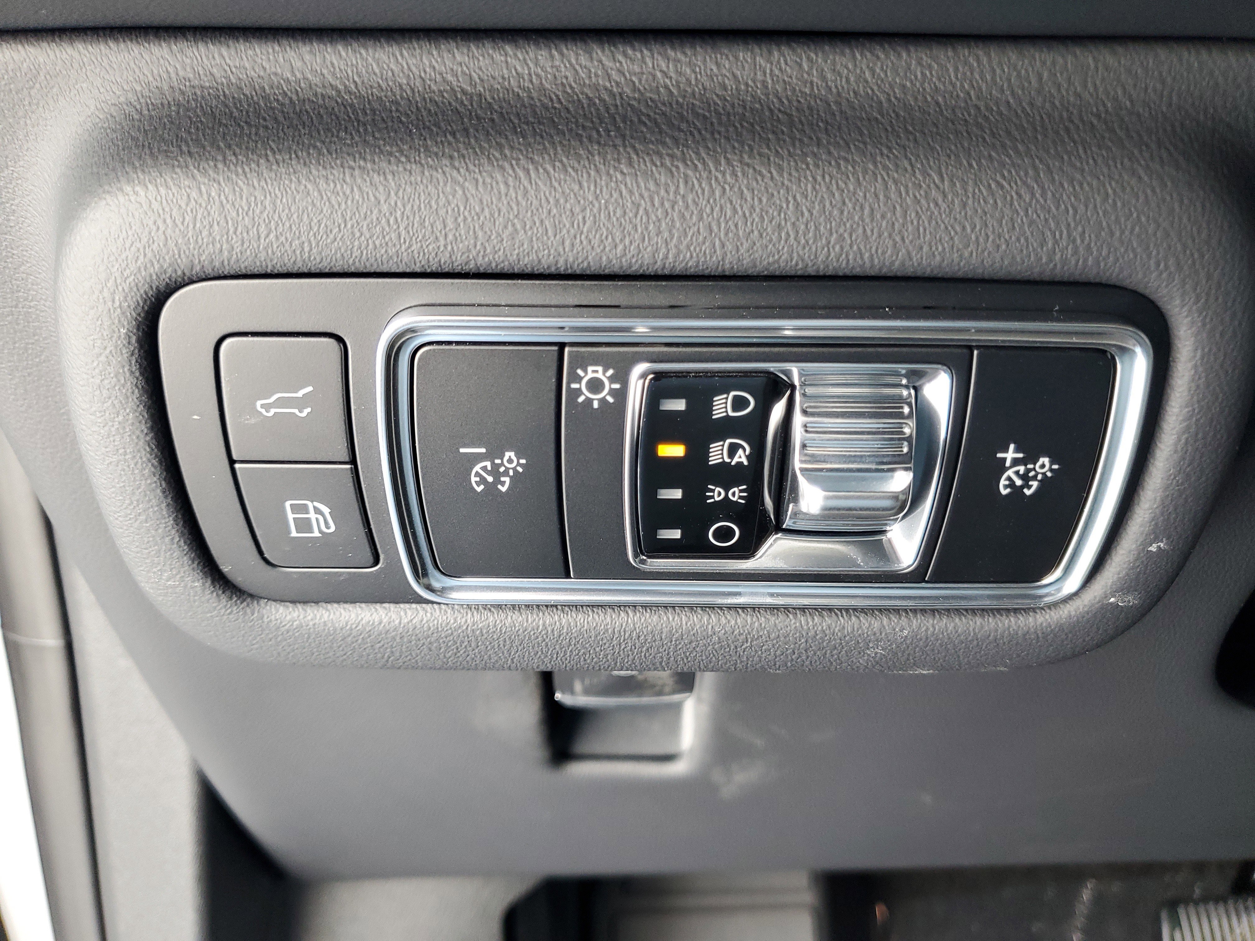 New 2026 Lincoln Nautilus Reserve image 13