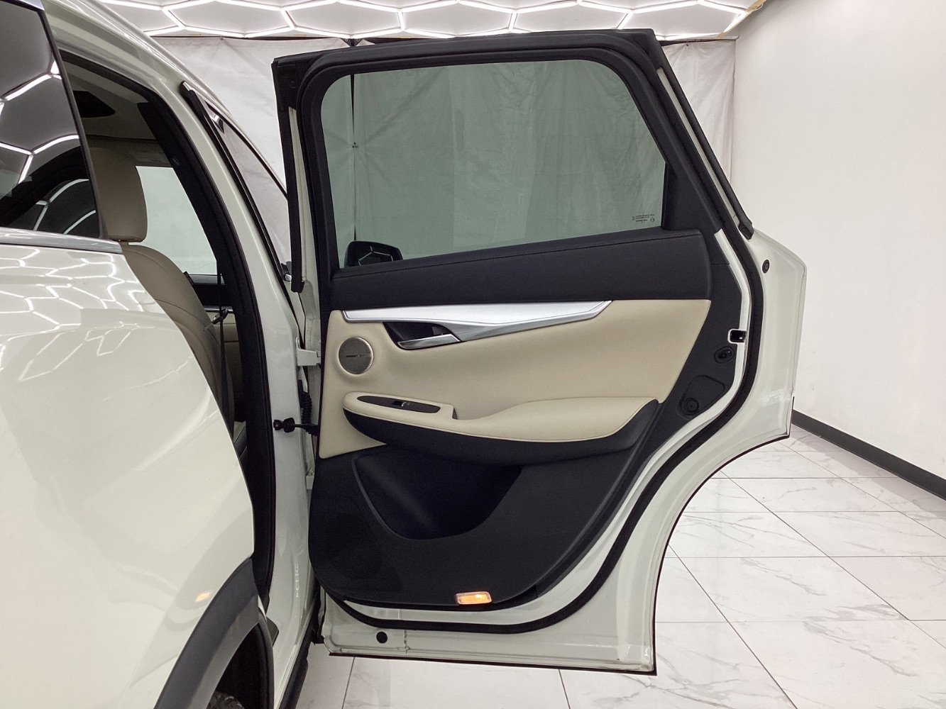 Used 2019 INFINITI QX50 Essential w/ Premium Audio Package AWD/4WD image 25