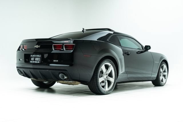 Used 2012 Chevrolet Camaro SS RWD image 12