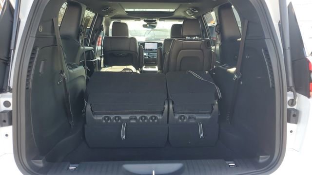 Certified 2026 Chrysler Pacifica Limited w/ S Appearance Package FWD image 31