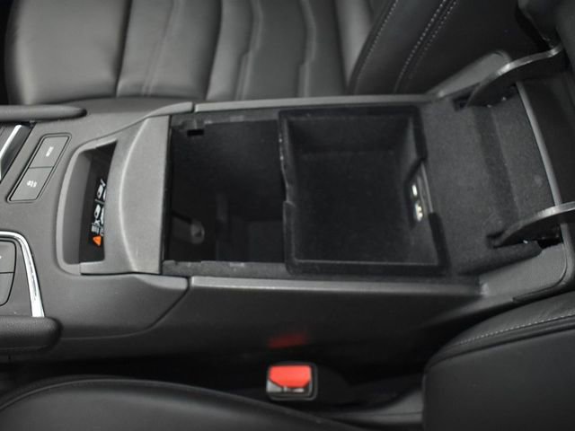 Used 2023 Cadillac XT6 Sport w/ LPO, ONYX Package image 30