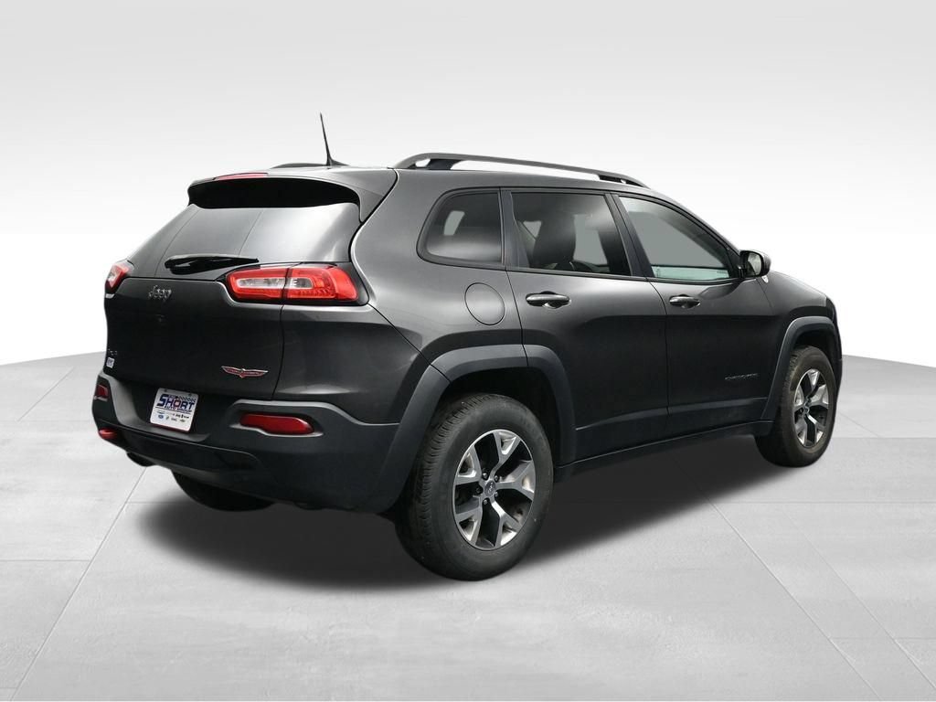 Used 2017 Jeep Cherokee Trailhawk AWD/4WD image 5